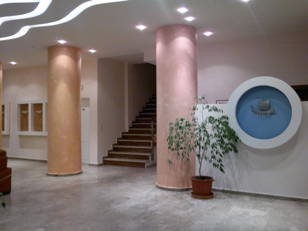 Three Stars Beach Hotel Moraḯtika Luaran gambar