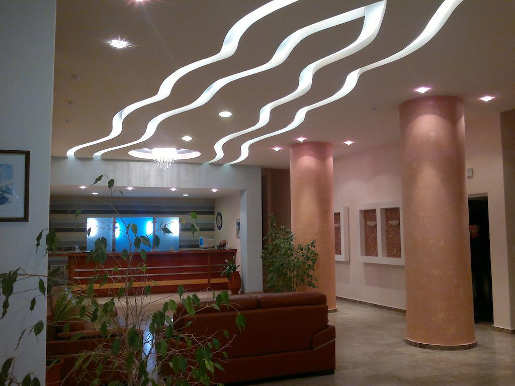 Three Stars Beach Hotel Moraḯtika Luaran gambar